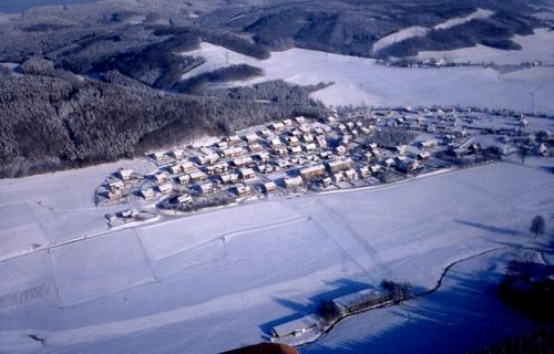 Hüinghausen und Flugplatz 1999
