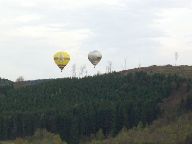 Ballon Habbel 25.04.10 001.jpg